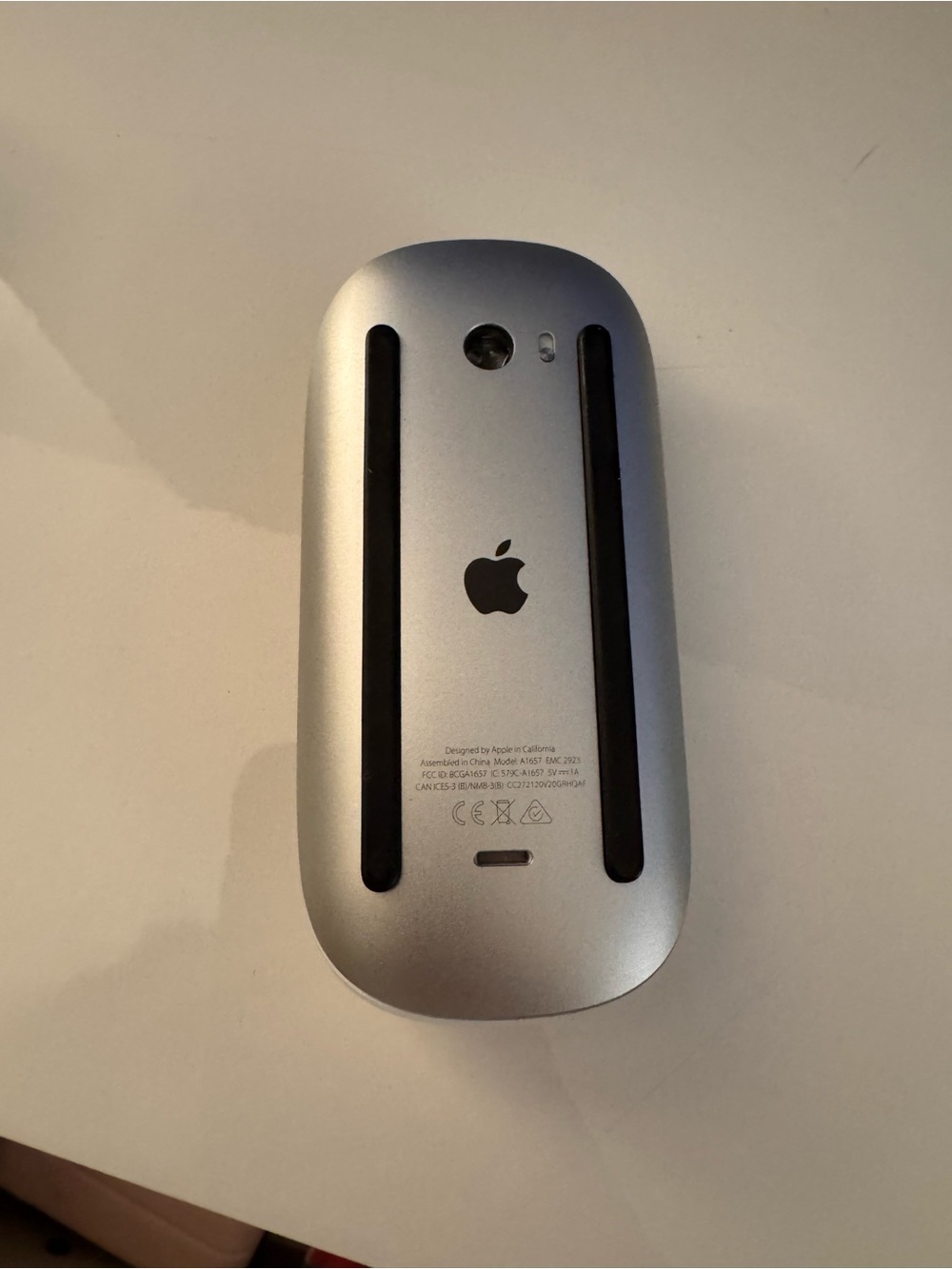 Apple Magic Mouse 2 - Picture 3 of 3
